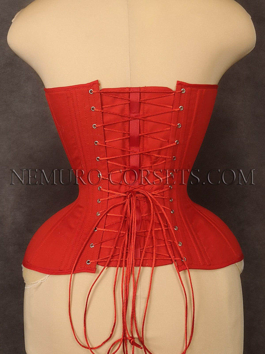Classic Underbust corset with busk or zipper