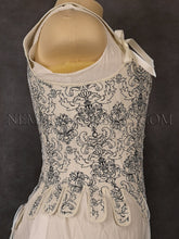 Load image into Gallery viewer, 18th century stays with stomacher 1730s