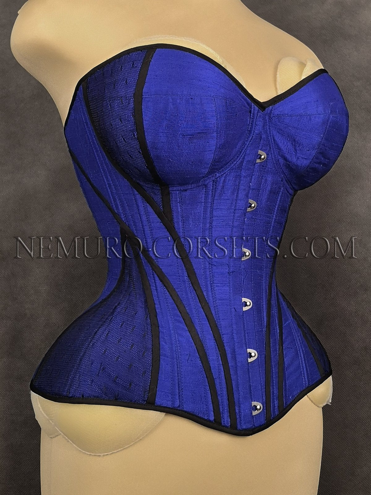 Cupped Overbust corset solid front - Custom order Nemuro-Corsets