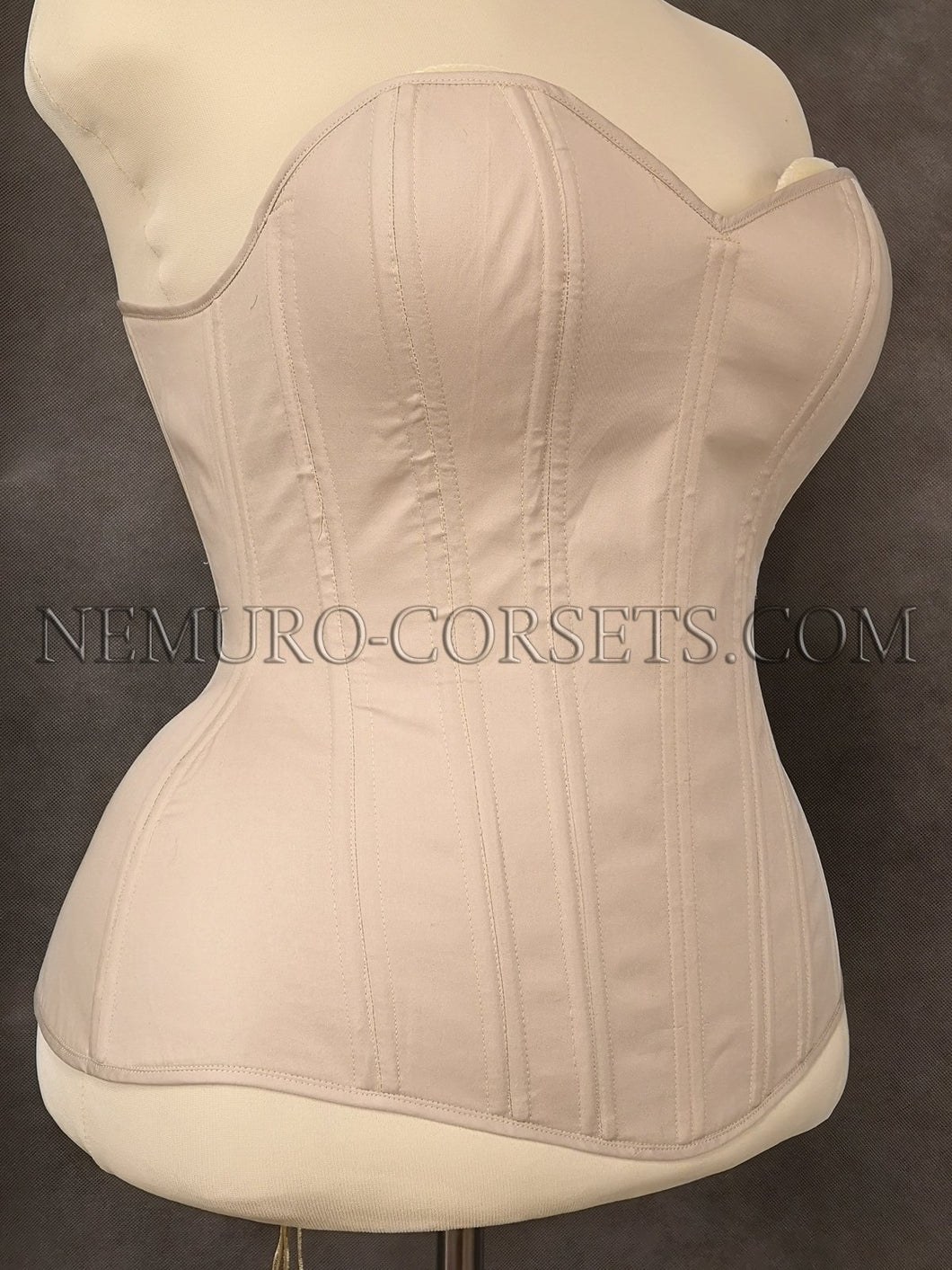 Cupped Overbust corset solid front - Custom order Nemuro-Corsets